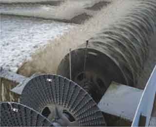 转盘曝气机.jpg 转盘曝气机.jpg