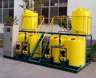 PAM一体化溶解加药装置